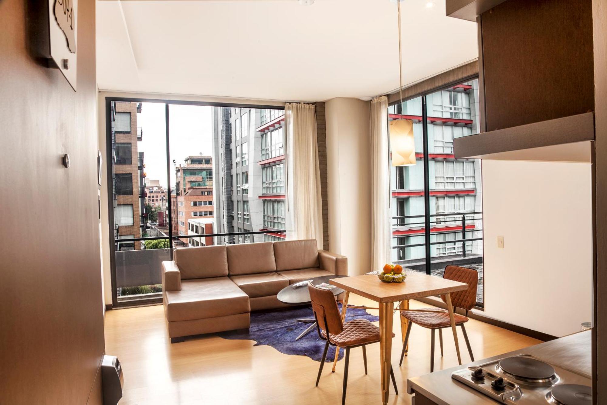 Viaggio Nueve Trez City Suites Bogotá Exterior foto